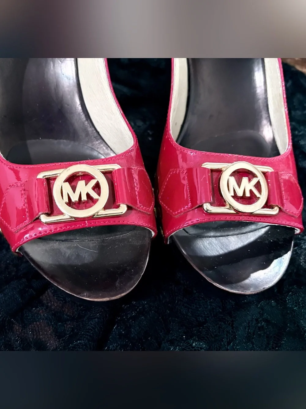 Size 5 Michael Kors Glossy Red  Patent MK Logo Slide Sandals